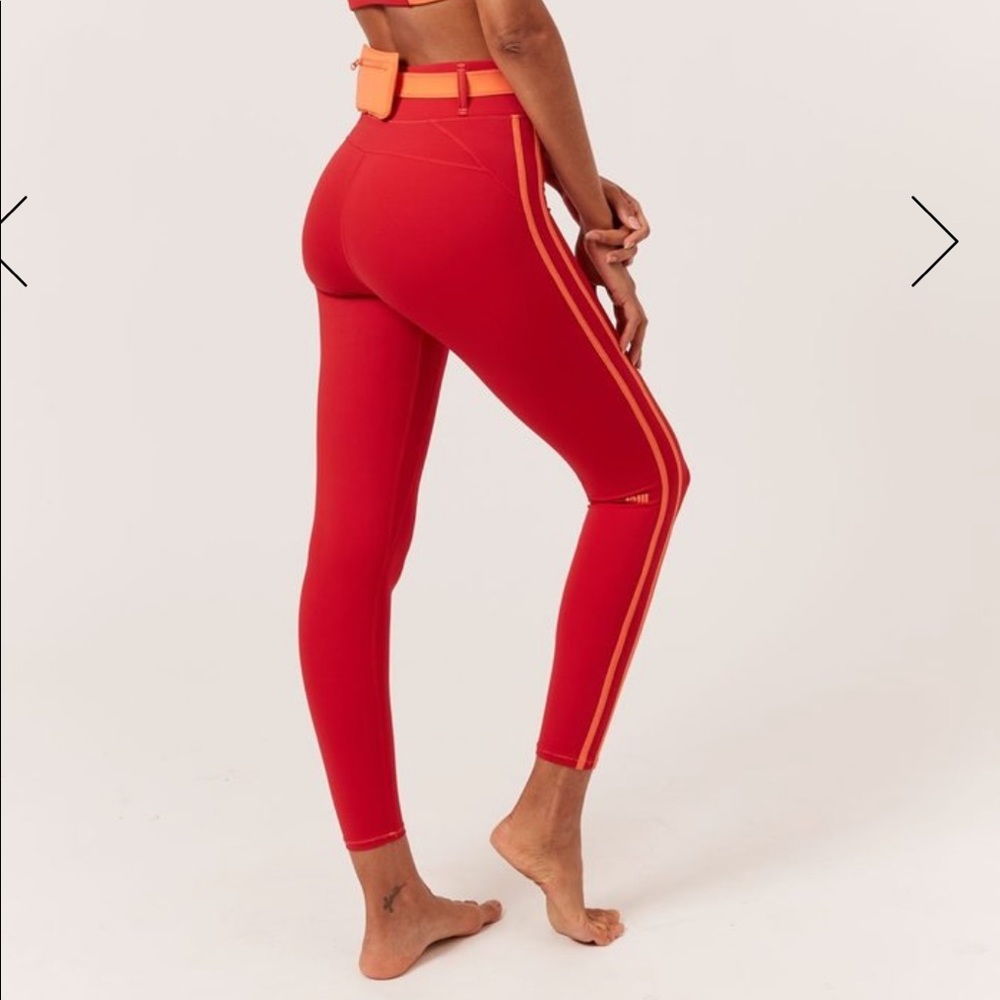 Solid & Striped Trek Belt Bag Legging Bright Red